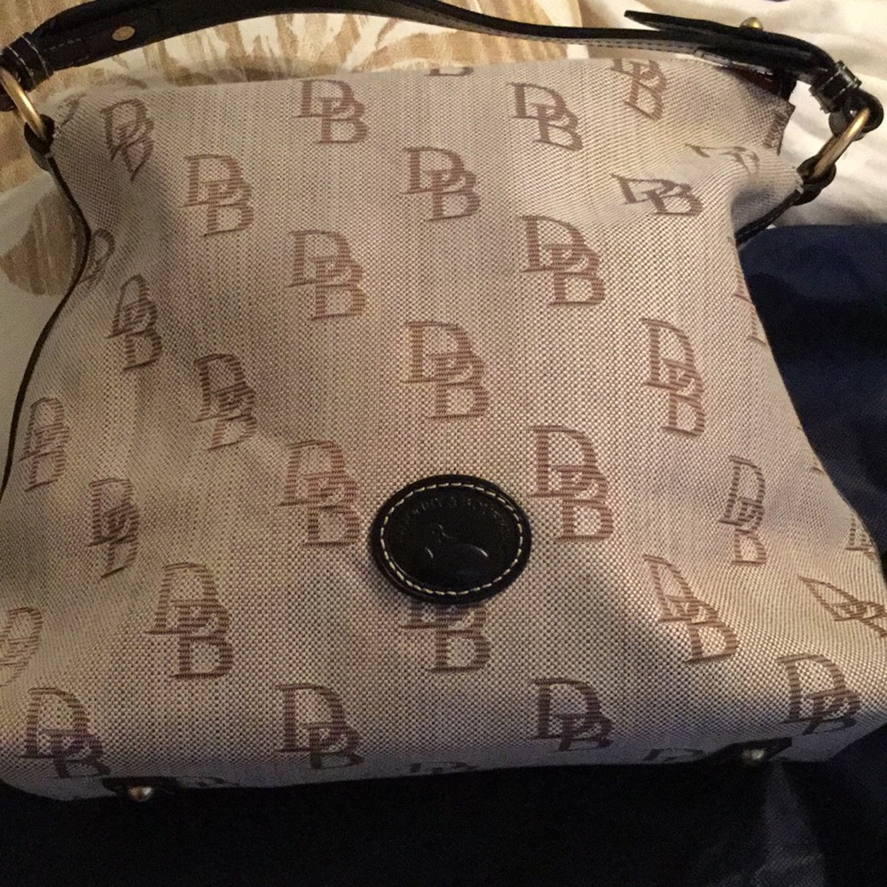 Handbag - Picture 8 of 8